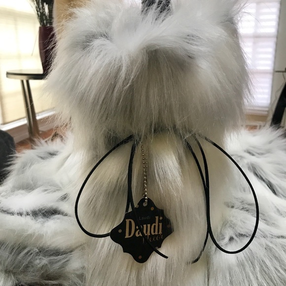 Beautiful Wine Bags! - Picture 3 of 5